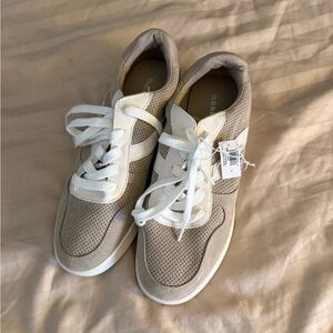 Old Navy Beige and White Perforated Women's Sneakers